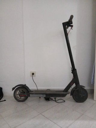 Patinete Eléctrico Negro