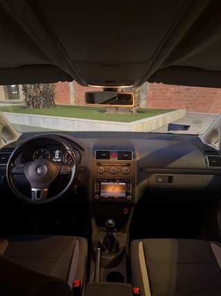Volkswagen Touran 11/2013