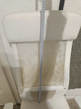 Silla de oficina blanca