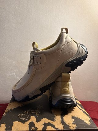 Scarpe Clarks beige/giallo taglia 43