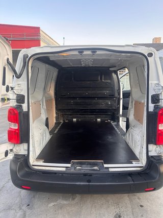 Alquiler Citroen Jumpy 2018