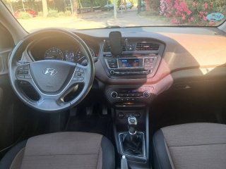 Hyundai i20 2015