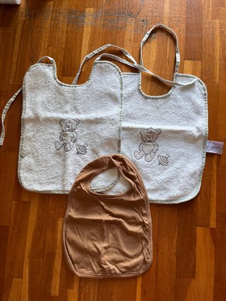 Lote 3 baberos bebé oso y bon appétit
