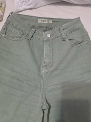 Pantalón vaquero Lajoly verde