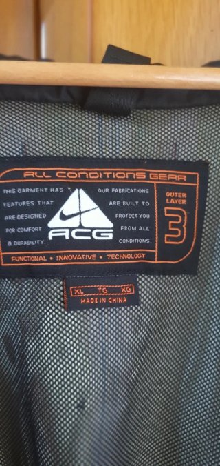 Chaqueta Nike ACG Talla XL