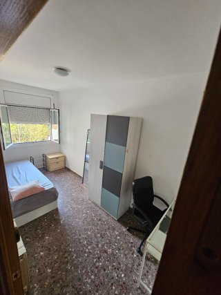 Habitación en alquiler en cerdanyola del valles