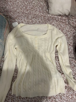 Jersey blanco trenzado coquette