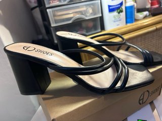 Sandalias tacón negras