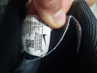 Botas de fútbol Nike negras