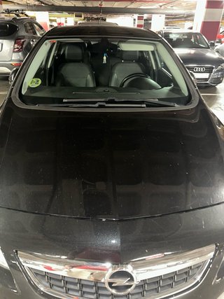 Opel Astra 2012