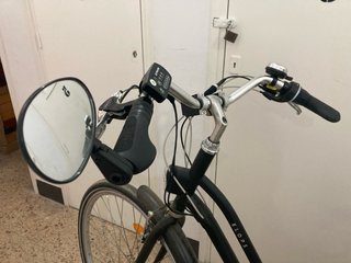 Bici eléctrica con silla infantil