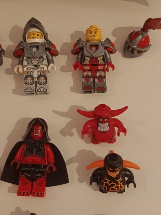 LEGO NEXO KNIGHTS Jestro's Volcano Lair 70323