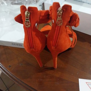 Sandali Guess arancioni Tacco Alto