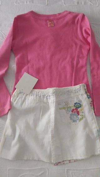 Conjunto niña DKNY camiseta y falda