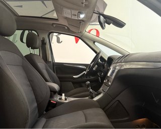 Ford S-MAX 2008 (TITANIUM)