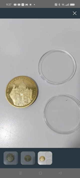Moneda Papa León XIV