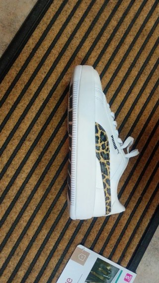 Zapatillas Puma altas blancas y azules