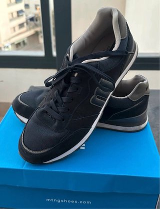 Zapatillas Mustang Azul Marino y Gris