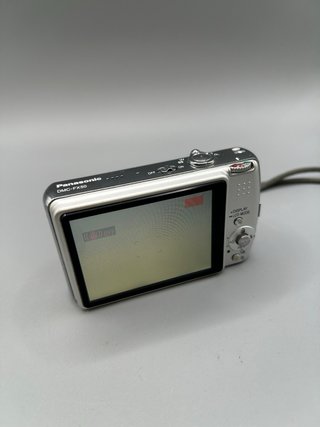Panasonic Lumix Cámara Digital 7.2MP DMC-FX50