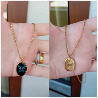 Collana vintage Avon medaglia farfalla