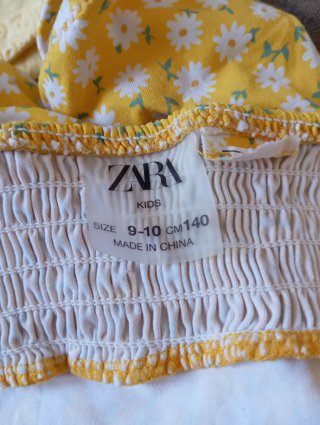 Bañador niña Zara flores