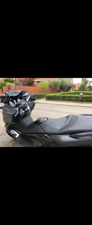 Yamaha TMAX 530 DX Negra/Gris