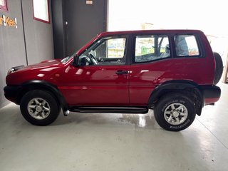 Nissan Terrano II