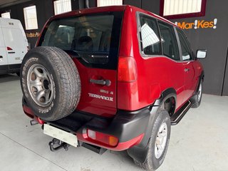 Nissan Terrano II