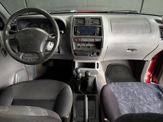 Nissan Terrano II