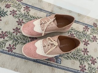 Zapatos cordones talla 38-39 rosa beige