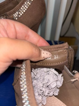 Botines tacón alto con pedrería