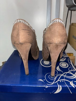 Botines tacón alto con pedrería