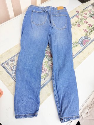 Pantalón vaquero Lefties Roto Talla 44