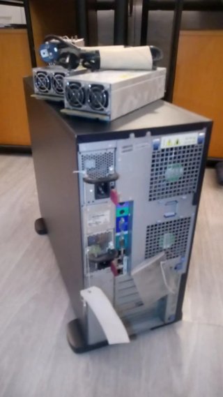 Servidor HP ProLiant ML350 G5 Xeon 2.33GHz 4GB