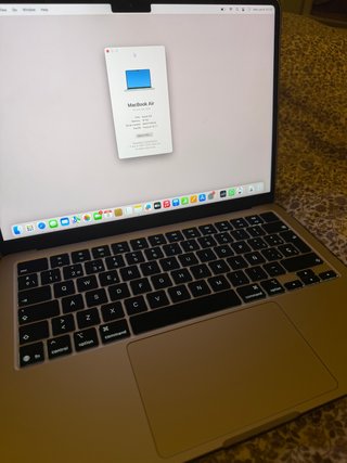 MacBook Air 13 M4 16GB RAM 512GB SSD GOLD
