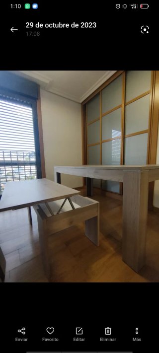 Mesa, mesita y 4 sillas