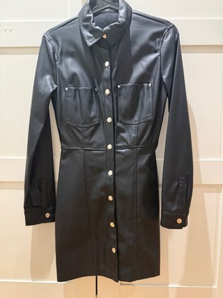 Vestido cuero negro talla S