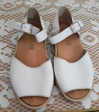 Sandalias blancas niña Talla 31