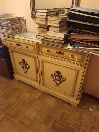 Mueble recibidor madera y mármol