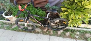 Bicicleta montaña Btwin negra