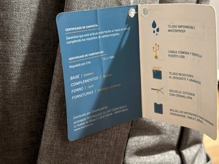 Mochila multifuncional con puerto USB