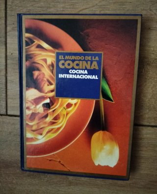 Lote 8 Libros Él Mundo de la Cocina