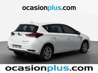 Toyota Auris 140H Hybrid Active 100 kW (136 CV)