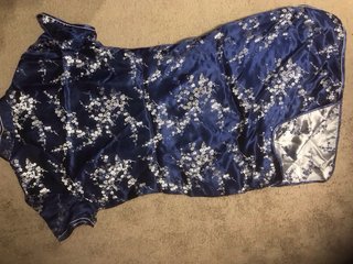 Vestido Qipao Chino Azul Flores Blancas , plareada