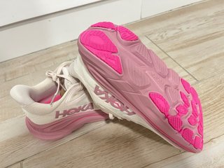 Zapatillas Hoka Mujer Blancas y Rosas