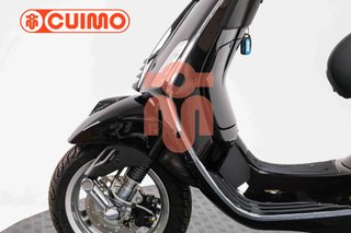 VESPA PRIMAVERA 125