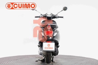 VESPA PRIMAVERA 125