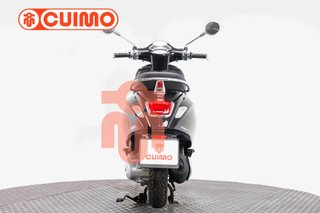 VESPA PRIMAVERA 125