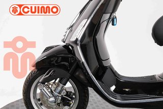 VESPA PRIMAVERA 125