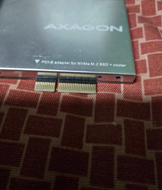 Adaptador NVMe a PCIe + SSD 512GB AXAGON